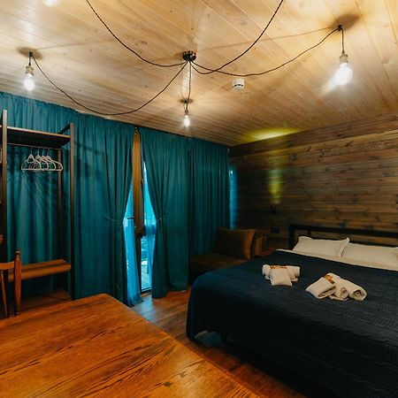 Wanderholic Hotel Телави Екстериор снимка